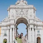 Almalusa Alfama Hotel 4*