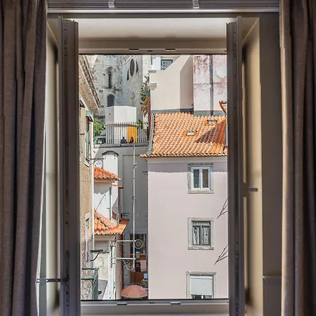 Hotel Almalusa Alfama