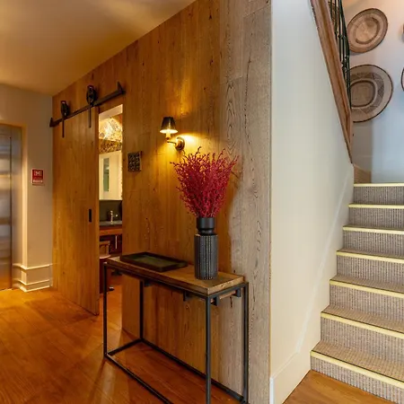 Almalusa Alfama ホテル 4*