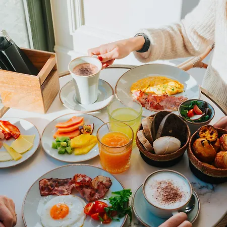 מלון Almalusa Alfama 4*