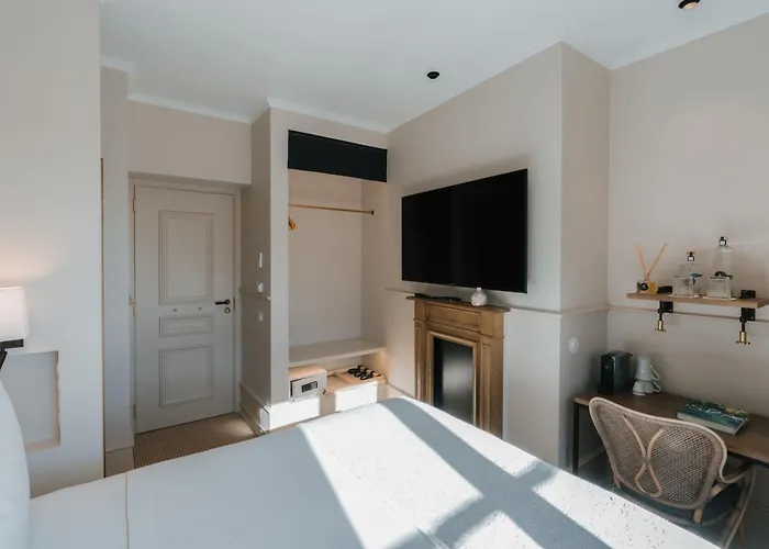 Almalusa Alfama Hotel 4*