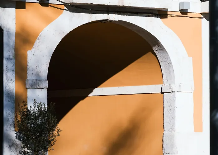 Hotel Almalusa Alfama