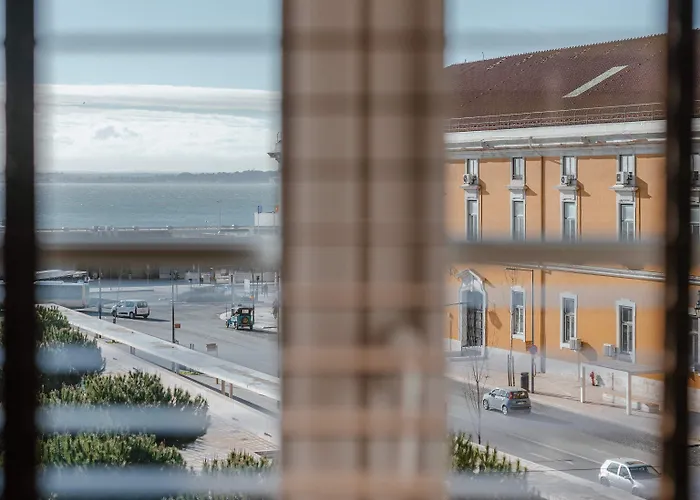 Almalusa Alfama Lisboa