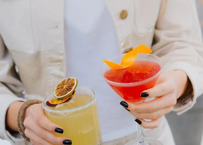 Hotel Almalusa Alfama 4*