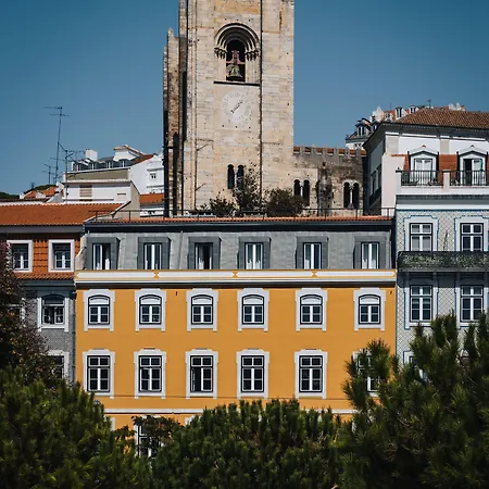 Отель Almalusa Alfama 4*