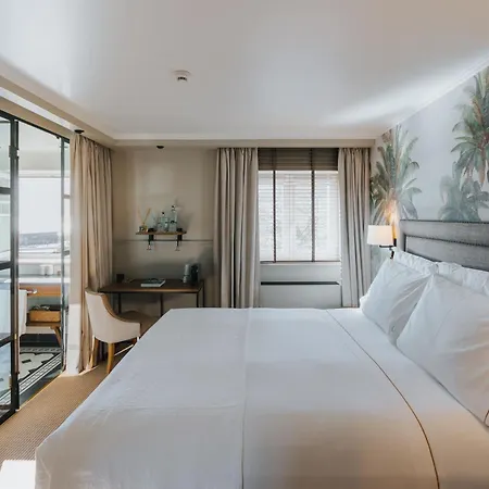 Almalusa Alfama Hotel 4*