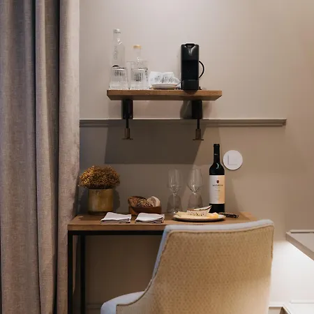 Almalusa Alfama Hotel 4*