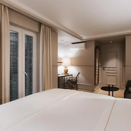 Hotel Almalusa Alfama 4*